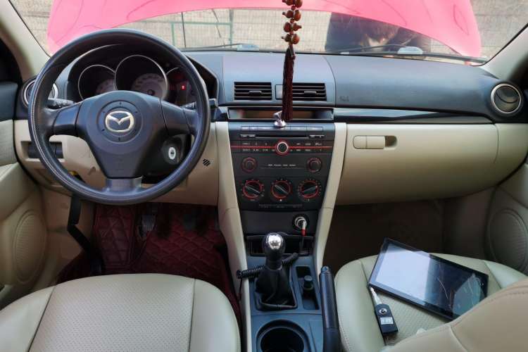 Used Mazda 3 2012 1.6L Manual Classic Special Offer Center Console