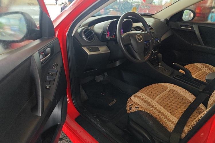 Used Mazda 3 2012 Hatchback 1.6L Automatic Elite Model Driver Seat