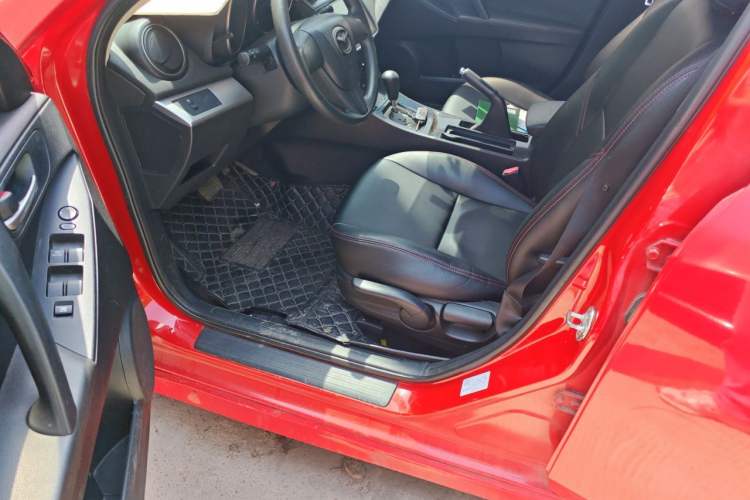 Used Mazda 3 2012 Hatchback 1.6L Automatic Elite Model Driver Seat