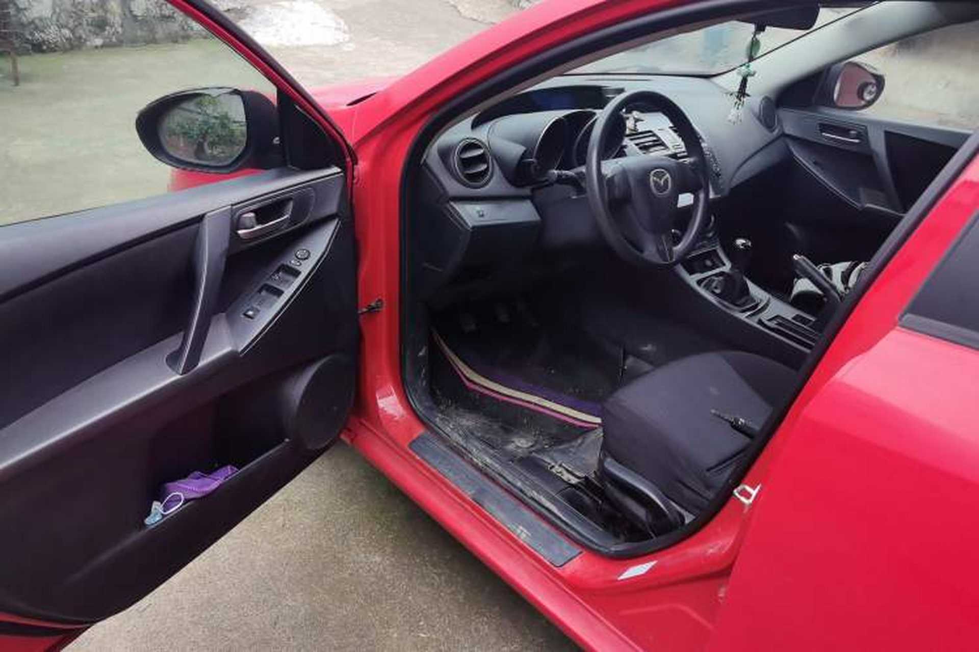 Used Mazda 3 2012 Hatchback 1.6L Manual Comfort Model Driver Seat