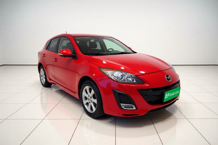 Used Mazda 3 2012 Hatchback 2.0L Automatic Luxury Model Front Right 45 Deg