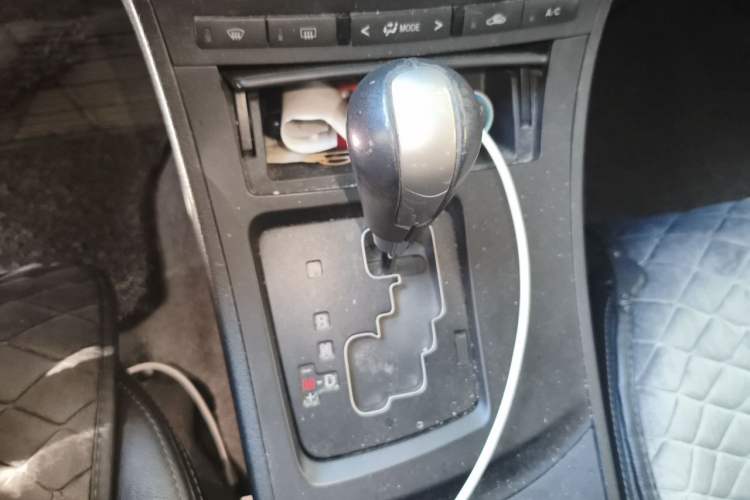 Used Mazda 3 2012 Hatchback 2.0L Automatic Luxury Model Gear Lever