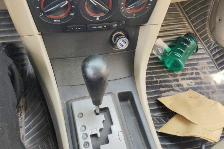 Used Mazda 3 2012 1.6L Automatic Classic Standard Edition Gear Lever