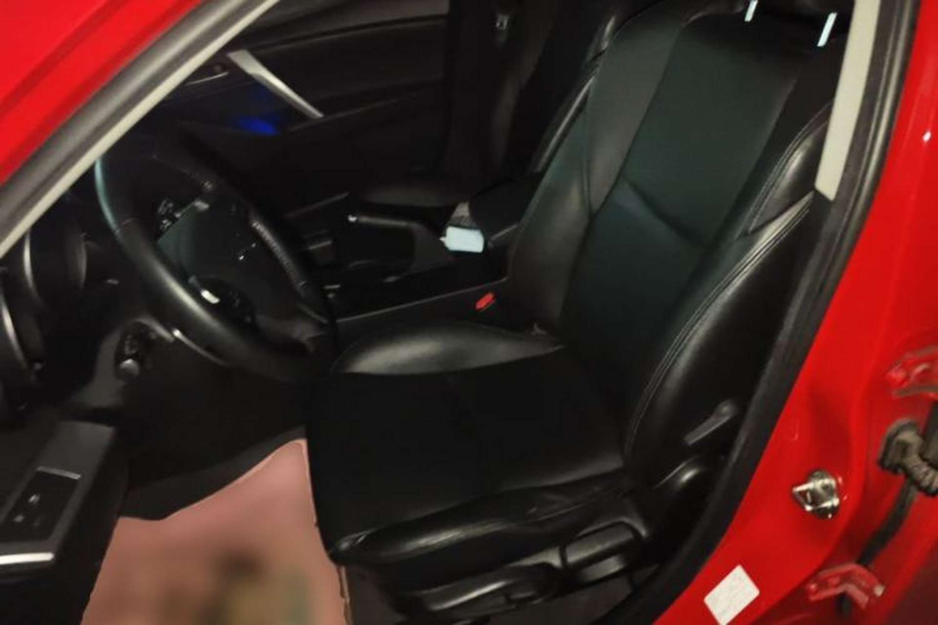 Used Mazda 3 2012 Hatchback 2.0L Automatic Luxury Model Left Front Seat