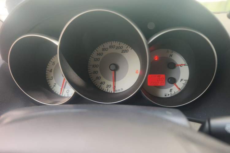 Used Mazda 3 2012 1.6L Manual Classic Standard Edition Odometer Close Up