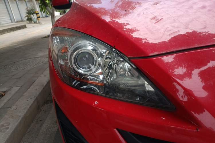 Used Mazda 3 2012 Hatchback 1.6L Manual Comfort Model Right Front Headlight
