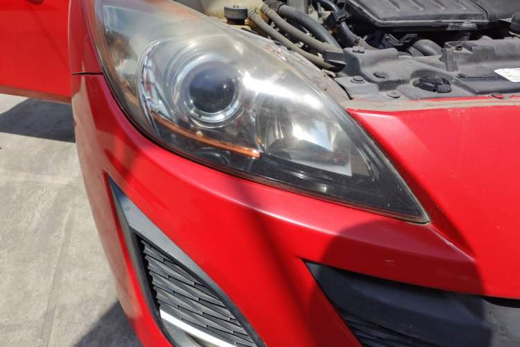 Used Mazda 3 2012 Hatchback 1.6L Automatic Elite Model Right Front Headlight