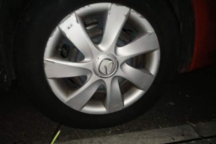 Used Mazda 3 2012 1.6L Automatic Classic Special Offer Right Front Wheel Hub