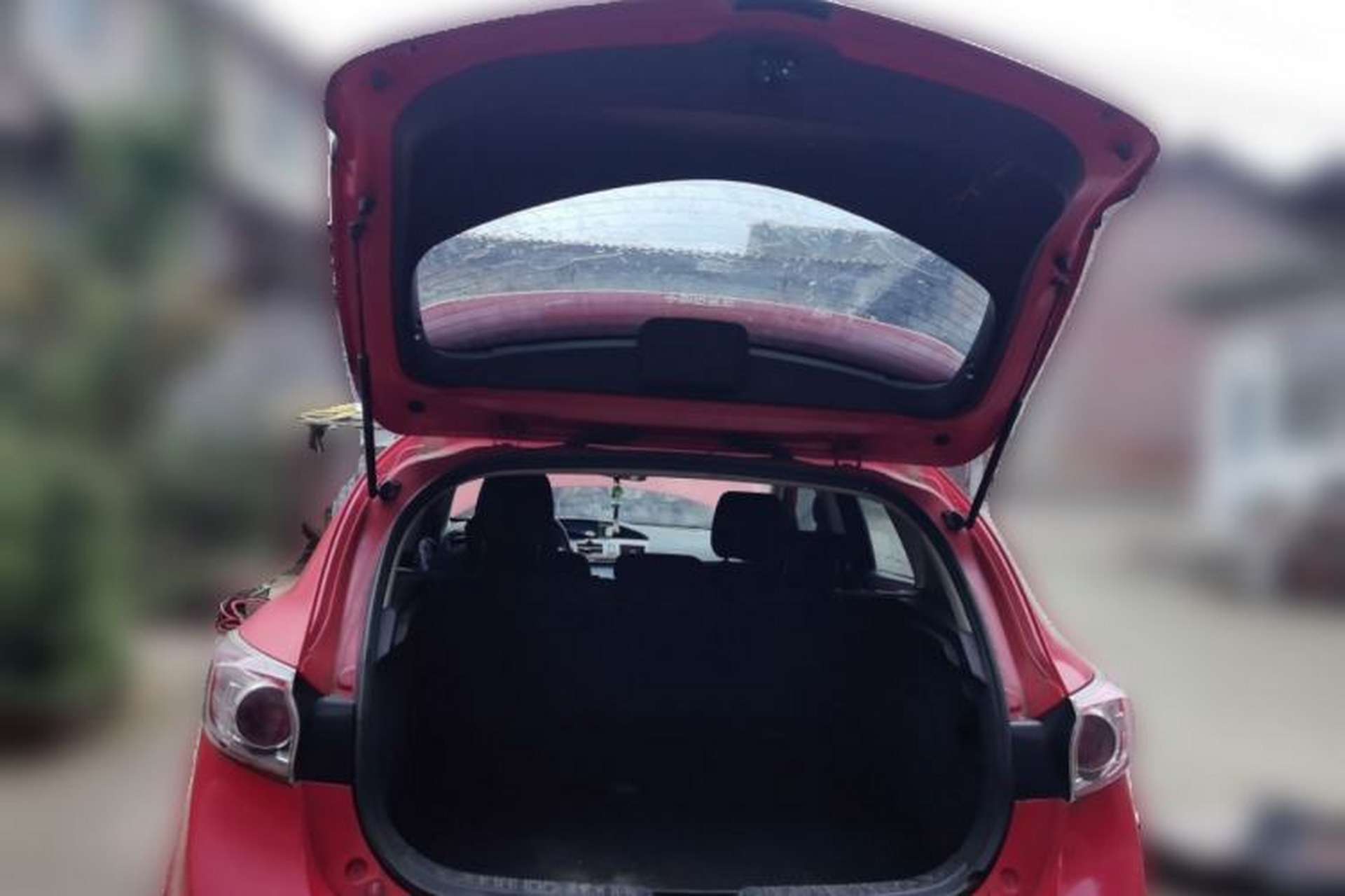 Used Mazda 3 2012 Hatchback 1.6L Manual Comfort Model Trunk