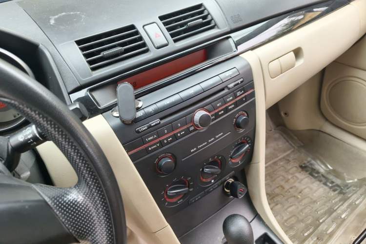 Used Mazda 3 2012 1.6L Automatic Classic Standard Edition Audio And AC Panel