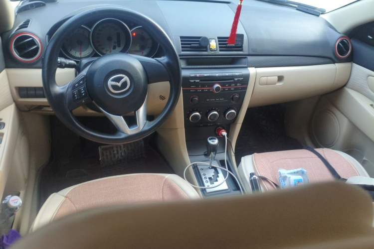 Used Mazda 3 2012 1.6L Automatic Classic Special Offer Center Console