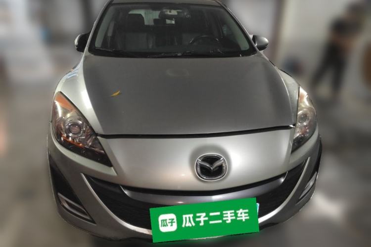 Used Mazda 3 2012 Hatchback 2.0L Automatic Luxury Model Front Right 45 Deg