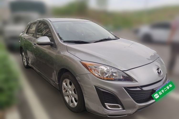 Used Mazda 3 2012 Hatchback 2.0L Automatic Luxury Model Front Right 45 Deg