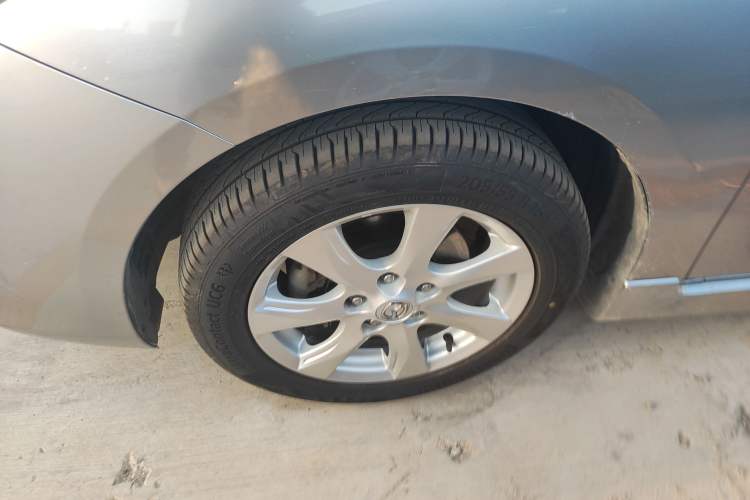 Used Mazda 3 2012 Hatchback 2.0L Manual Sport Model Left Front Wheel Hub