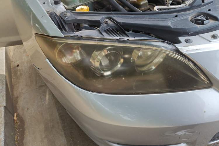 Used Mazda 3 2012 1.6L Automatic Classic Special Offer Right Front Headlight