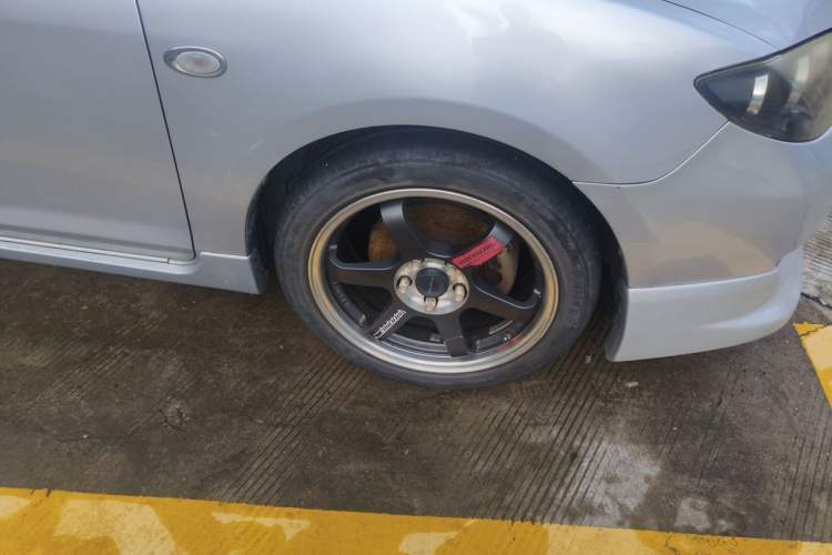 Used Mazda 3 2012 1.6L Automatic Classic Special Offer Right Front Wheel Hub