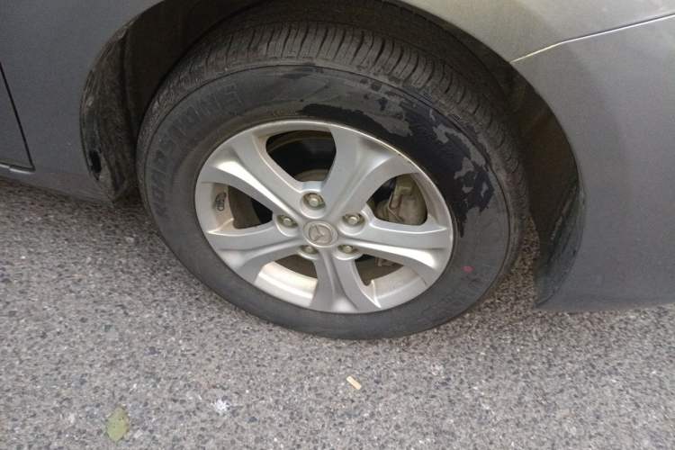 Used Mazda 3 2012 Hatchback 1.6L Manual Comfort Model Right Front Wheel Hub