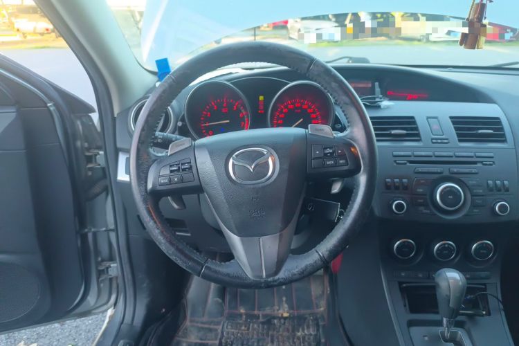 Used Mazda 3 2012 Hatchback 2.0L Automatic Luxury Model Steering Wheel