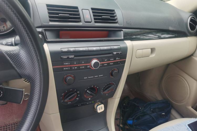 Used Mazda 3 2012 1.6L Manual Classic Special Offer Audio And AC Panel