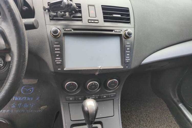 Used Mazda 3 2012 Hatchback 2.0L Automatic Luxury Model Audio And AC Panel