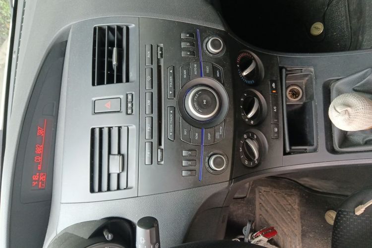 Used Mazda 3 2012 Hatchback 1.6L Manual Comfort Model Audio And AC Panel