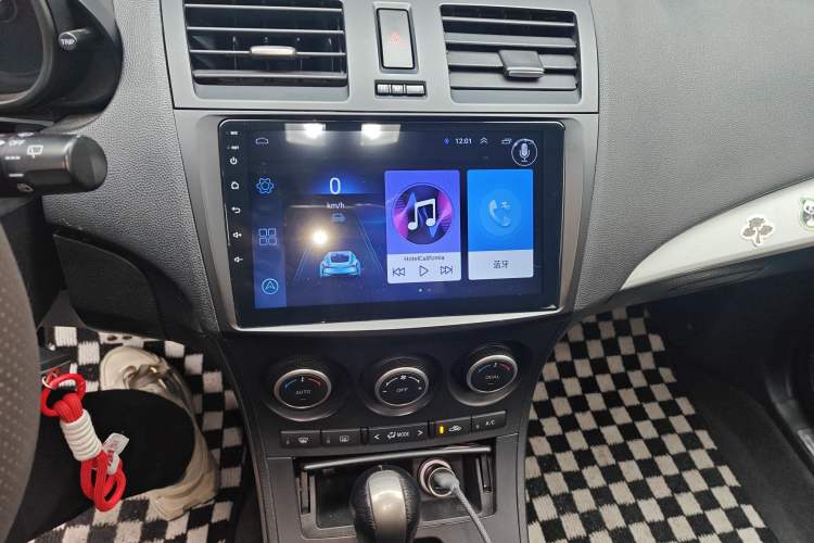 Used Mazda 3 2012 Hatchback 2.0L Automatic Luxury Model Audio And AC Panel