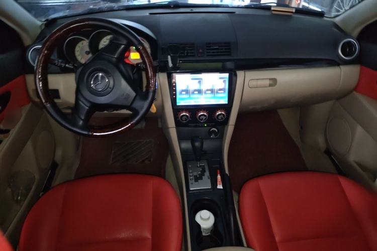 Used Mazda 3 2012 1.6L Automatic Classic Standard Edition Center Console
