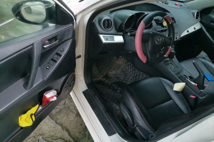 Used Mazda 3 2012 Hatchback 1.6L Automatic Elite Model Driver Seat