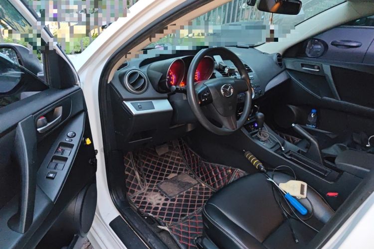 Used Mazda 3 2012 Hatchback 1.6L Automatic Elite Model Driver Seat
