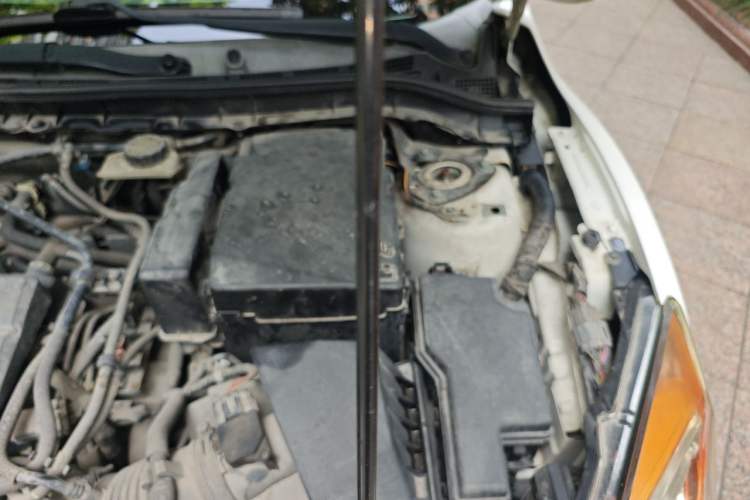 Used Mazda 3 2012 Hatchback 2.0L Automatic Luxury Model Engine Bay Left