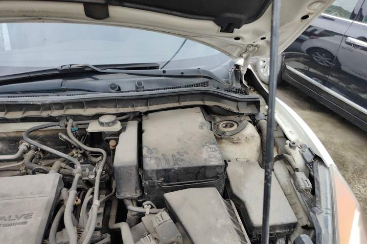 Used Mazda 3 2012 Hatchback 2.0L Automatic Luxury Model Engine Bay Left