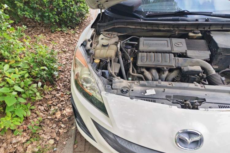 Used Mazda 3 2012 Hatchback 1.6L Manual Comfort Model Engine Bay Right