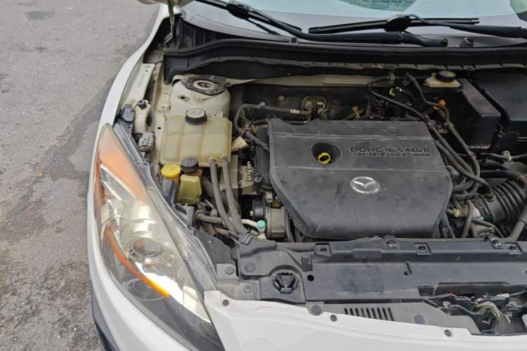 Used Mazda 3 2012 Hatchback 2.0L Automatic Luxury Model Engine Bay Right