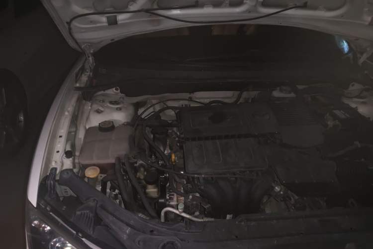 Used Mazda 3 2012 1.6L Manual Classic Standard Edition Engine Bay Right