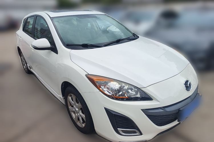 Used Mazda 3 2012 Hatchback 2.0L Automatic Luxury Model Front Right 45 Deg