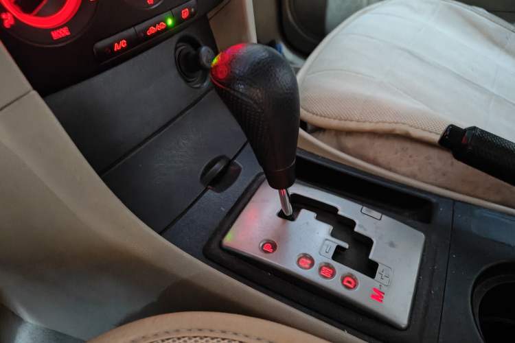 Used Mazda 3 2012 1.6L Automatic Classic Special Offer Gear Lever