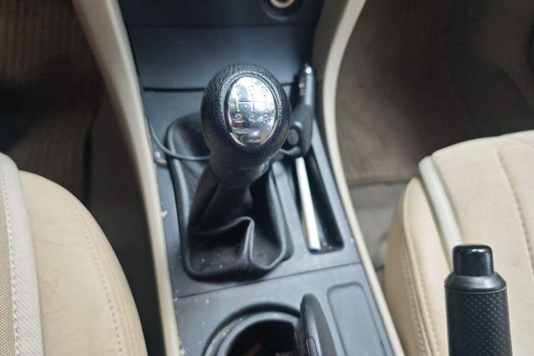 Used Mazda 3 2012 1.6L Manual Classic Standard Edition Gear Lever