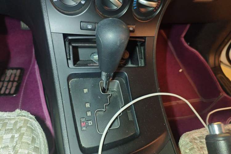 Used Mazda 3 2012 Hatchback 1.6L Automatic Elite Model Gear Lever