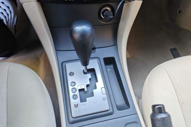 Used Mazda 3 2012 1.6L Automatic Classic Standard Edition Gear Lever