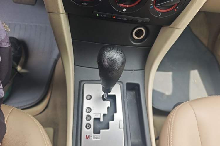 Used Mazda 3 2012 1.6L Automatic Classic Special Offer Gear Lever
