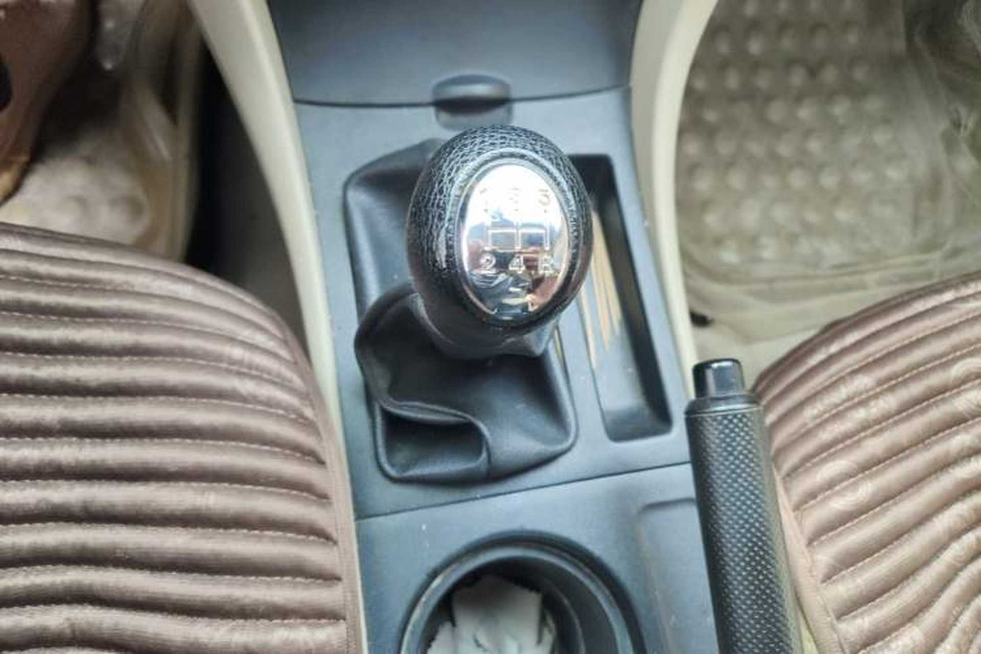 Used Mazda 3 2012 1.6L Manual Classic Standard Edition Gear Lever