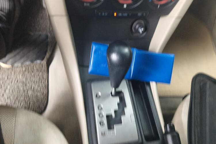 Used Mazda 3 2012 1.6L Automatic Classic Standard Edition Gear Lever