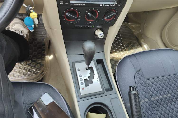 Used Mazda 3 2012 1.6L Automatic Classic Standard Edition Gear Lever