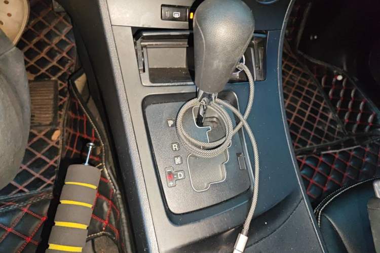 Used Mazda 3 2012 Hatchback 1.6L Automatic Elite Model Gear Lever