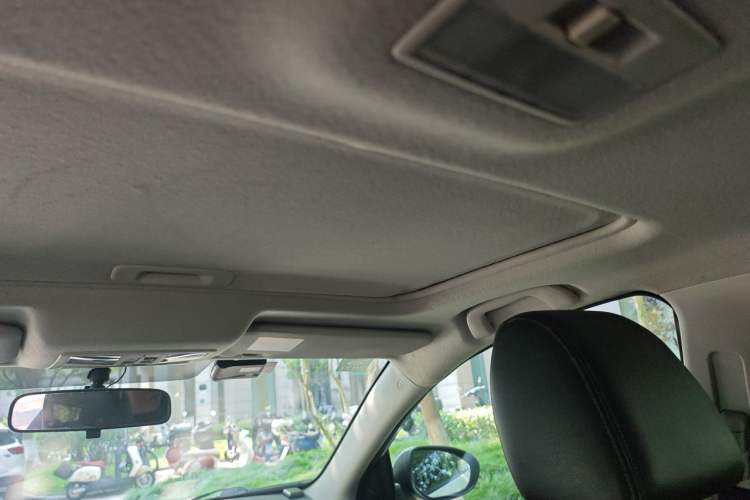 Used Mazda 3 2012 Hatchback 2.0L Automatic Luxury Model Headliner