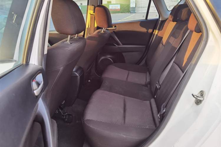 Used Mazda 3 2012 Hatchback 1.6L Manual Comfort Model Interior 3