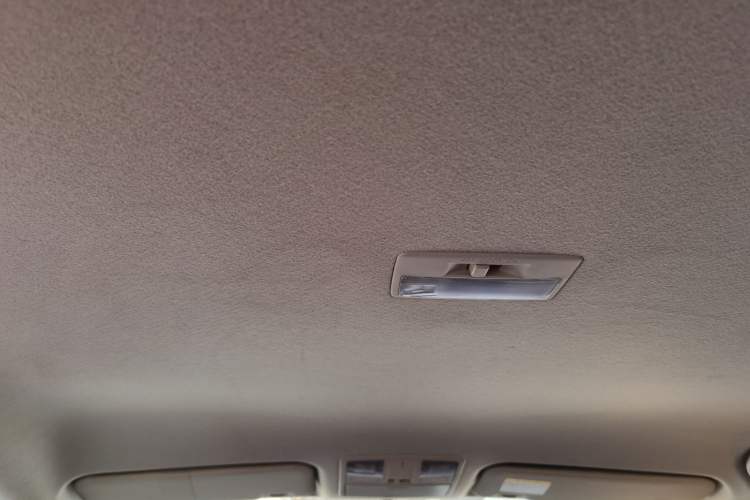 Used Mazda 3 2012 Hatchback 1.6L Manual Comfort Model Interior 9