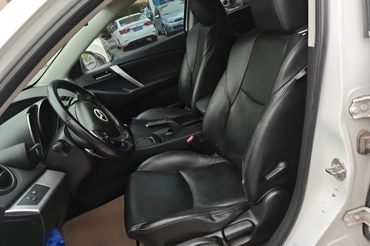 Used Mazda 3 2012 Hatchback 2.0L Automatic Luxury Model Left Front Seat