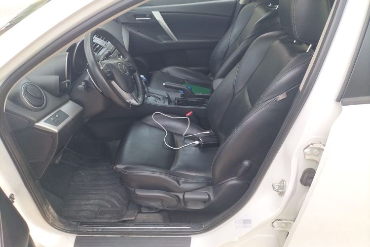 Used Mazda 3 2012 Hatchback 2.0L Automatic Luxury Model Left Front Seat
