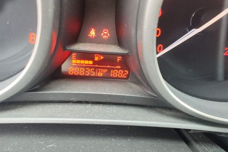 Used Mazda 3 2012 Hatchback 2.0L Automatic Luxury Model Odometer Close Up